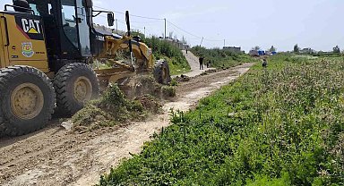 Tarsus Belediyesince Yenice Mahallesi'nde yol bakım çalışması yapıldı