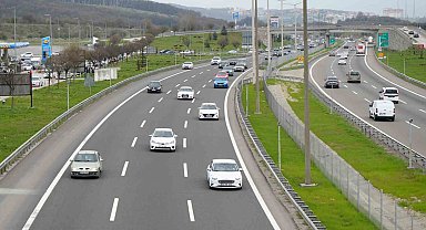 Tatilcilerin dönüş yolculuğu başladı