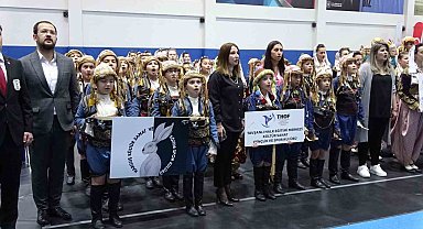 Tavşanlı'da kulüpler arası halk oyunları birinciliği gerçekleşti