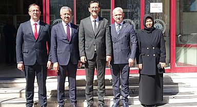 Tavşanlı'da mazbatalar alındı
