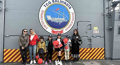 TCG Salihreis Fırkateyni 23 Nisan dolayısıyla İstanbul'da ziyarete açıldı