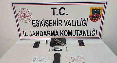 Tefecilik yapan 3 şahıs jandarma operasyonuyla yakalandı