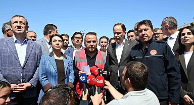 Teleferik kazasında kurtarılmayı bekleyen 13 kişi kaldı