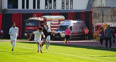 TFF 2. Lig: GMG Kastamonuspor: 5 - Uşakspor: 1