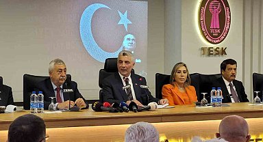 Ticaret Bakanı Bolat: "Fahiş fiyata neden olanlara ve fırsatçılara taviz vermeyeceğiz"