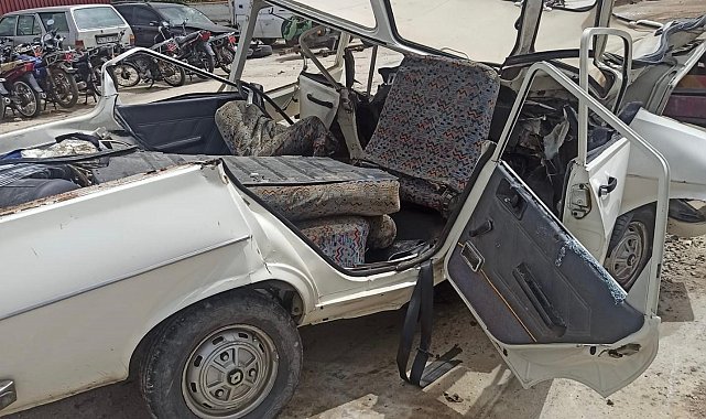 Tırla çarpışan otomobilin sürücüsü hayatını kaybetti