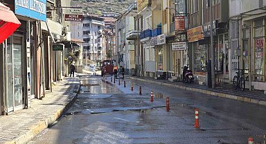 Tokat'ta bayram öncesi cadde ve sokaklar tek tek temizleniyor
