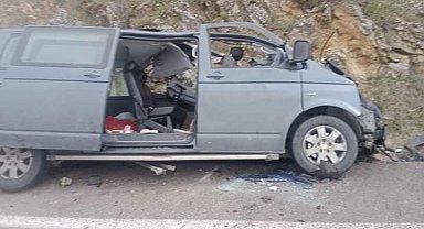Trafik kazası geçiren AK Parti milletvekilinin kuzeni hayatını kaybetti