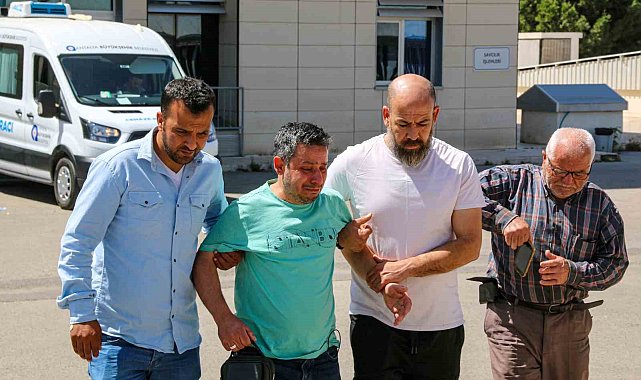 Trafik tartışmasında eşi ve kızının gözü önünde bıçaklanarak öldürüldü