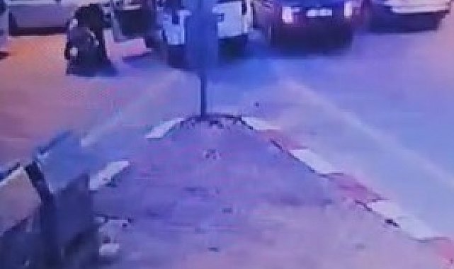 Trafikte çıkan yol verme kavgası kanlı bitti: 3 yaralı
