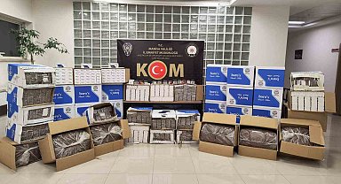 Turgutlu'da kaçak tütün ve binlerce makaron ele geçirildi