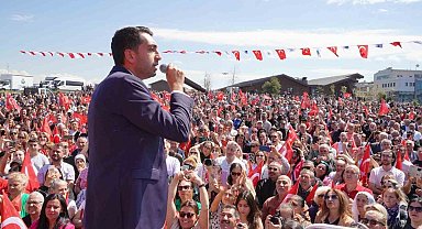 Tuzla Belediye Başkanı Eren Ali Bingöl, vatandaşlarla buluştu