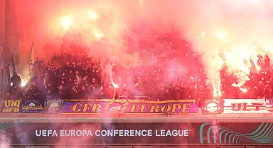 UEFA, Fenerbahçe'nin deplasman cezasının bir maçını erteledi