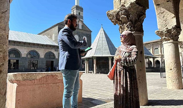 Ukrayna'dan tur rehberi olarak geldiği Diyarbakır'da Müslüman oldu