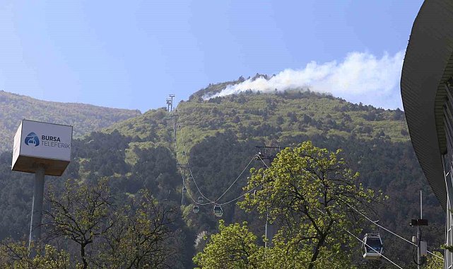 Uludağ eteklerinde yangın: Çok sayıda ekip alevlere müdahale ediyor