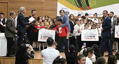 UNCESCO Müzik şehri Şanlıurfa'da koro yarışmasında ödüller sahiplerini buldu