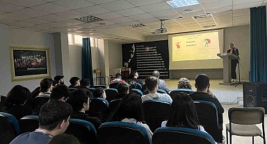 Üniversite öğrencilerinden liselilere özel eğitim