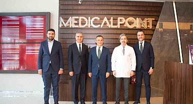 Vali Çeber'den Medıcal Poınt'e ziyaret