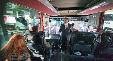 Vali Yavuz tatilcileri terminalden uğurladı