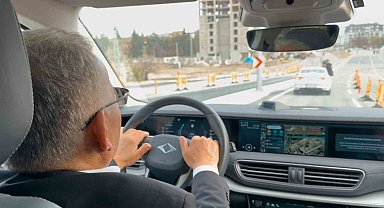 Yakut Mahallesi'ni rahatlatan yol