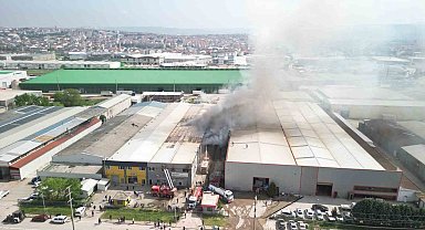 Yanan sandalye fabrikası havadan görüntülendi