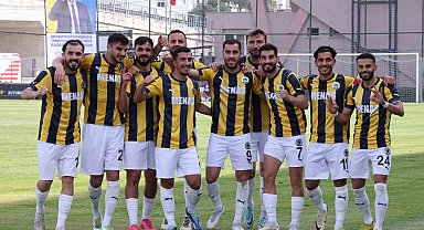 Yılmaz Vural yönetimindeki Menemen FK, 5'te 5 yaptı