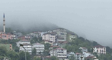 Yoğun sis etkili oldu