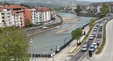 Zonguldak'ta Ramazan Bayramı'nın son gününde trafik yoğunluğu