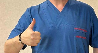 10 yılı aşkın reflü ilaç yolculuğu kapalı ameliyat ile son buldu