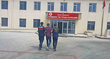 17 yıl 13 ay hapis cezası ile aranan şahsı jandarma yakaladı