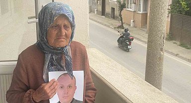 20 gündür ağlamaktan gözyaşları kurudu...96'lık Zeliha Nine 20 gündür balkonda evladını bekliyor