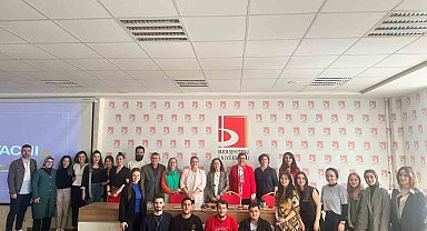 'Matematikte İlham Veren Kadınlar' paneli düzenlendi