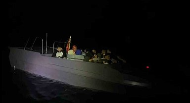 47 düzensiz göçmen yakalandı; 1 gözaltı