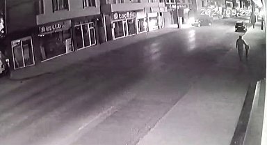 6 kişinin yaralandığı kaza anı kamerada