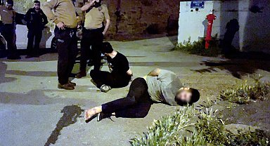 634 yıllık hastanenin çatısındaki kurşun levhaları çalarken düşen hırsızın iş kazası...