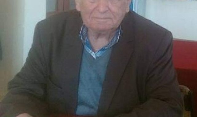 90 yaşındaki emekli öğretmen evinde ölü bulundu
