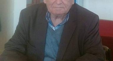 90 yaşındaki emekli öğretmen evinde ölü bulundu