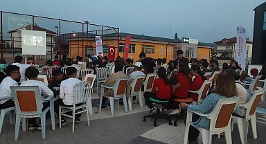 Açık Hava Sinema etkinliğinde gençler buluşuyor