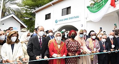 Afrikalılarla kalıcı gönül bağları kuruluyor