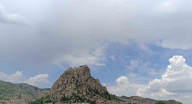 Afyonkarahisar ve çevresi için gök gürültülü sağanak yağış uyarısı