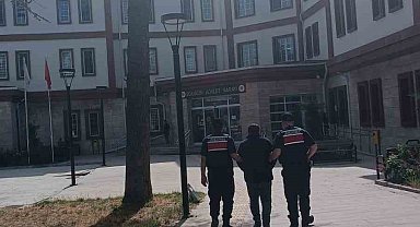 Afyonkarahisar'da kaçak şahıs yakalandı