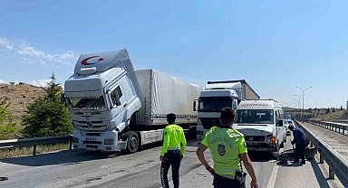 Afyonkarahisar'da trafik kazası: 6 yaralı