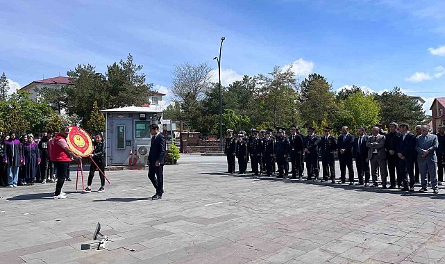 Ahlat'ta Gençlik Haftası kutlamaları başladı
