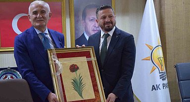 AK Parti Genel Başkan Yardımcısı Yılmaz Balıkesir'de