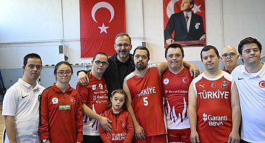 AK Parti'li Kasapoğlu: "Merhametiyle, adalet anlayışıyla, yarınlara olan bakışıyla ve taşıdığı umutla çok özel bir gençliğe sahibiz"