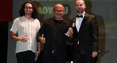 AKDENİZUNIFM en iyi üniversite radyosu seçildi