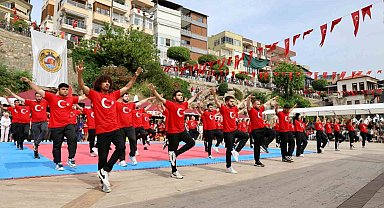 Alanya'da 19 Mayıs coşkusu yaşandı