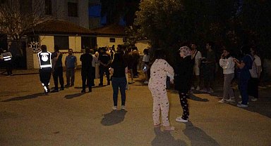 Alevleri görenler pijamalarla kendilerini sokağa attı