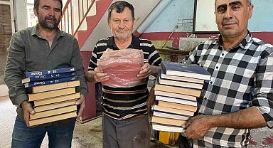 Alıcı bulamadığı kitaplarını geri dönüşüme gönderdi