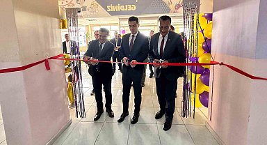 Altıntaş'ta Bilim Fuarı Proje sergisi açıldı